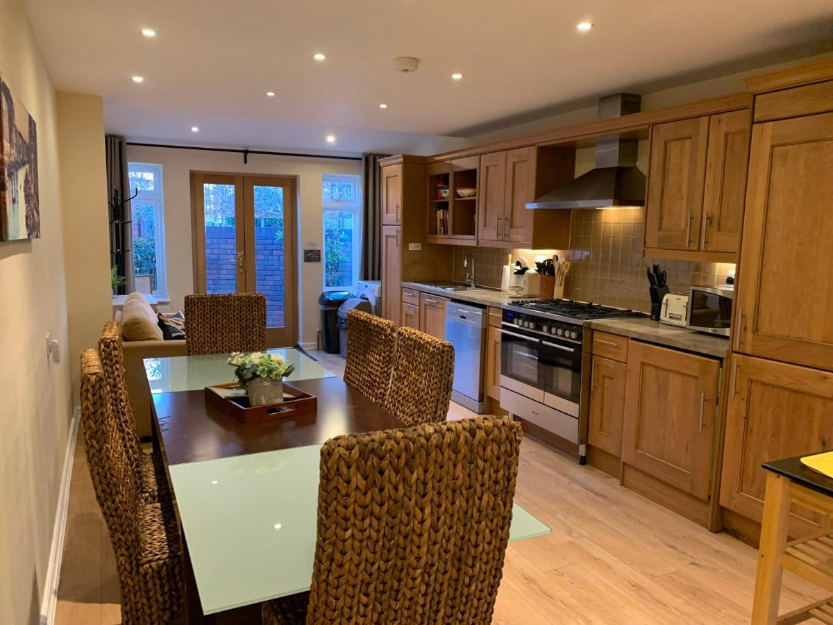 Notting Hill 3Br Townhouse With Ensuite Bathrooms - Ideal For Families London Eksteriør billede