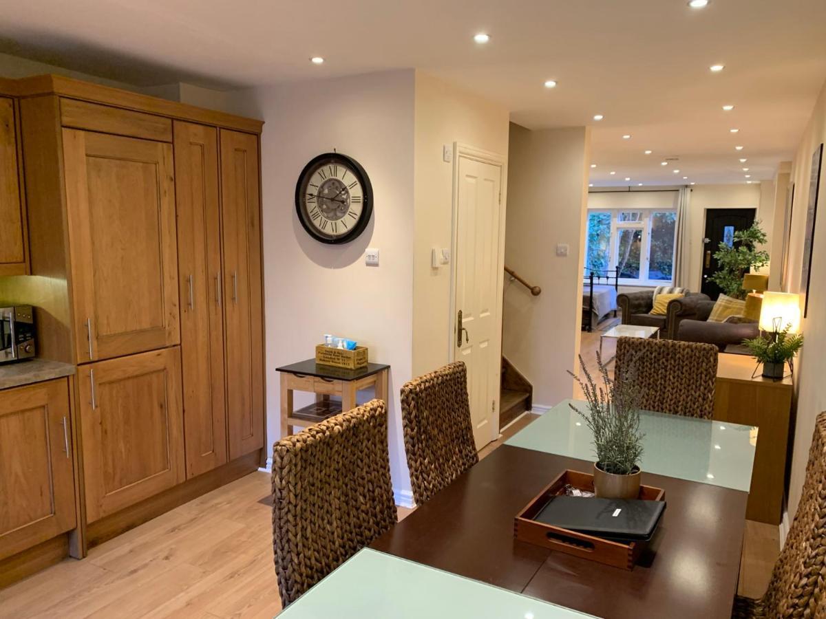 Notting Hill 3Br Townhouse With Ensuite Bathrooms - Ideal For Families London Eksteriør billede